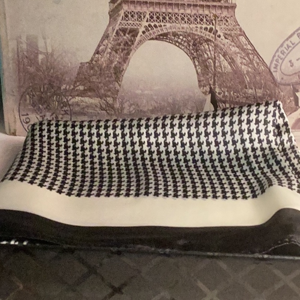 New HOUNDSTOOTH Scarf “LAST ONE” - Picture 8 of 14